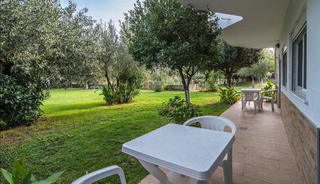 Ferienwohnung Badis Haus Toroni Exterior foto
