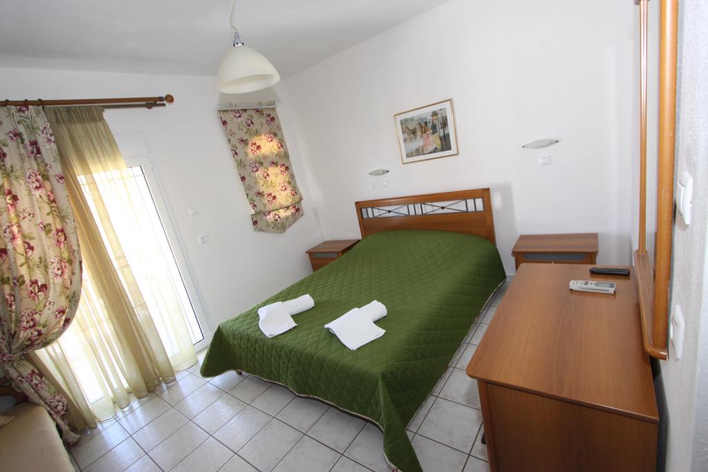 Ferienwohnung Badis Haus Toroni Exterior foto